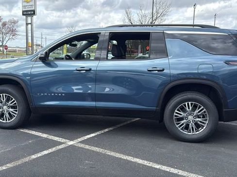 New 2026 Chevrolet Traverse LT w/ Driver Confidence Package image 4