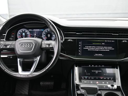 Used 2019 Audi Q8 Premium Plus w/ Premium Plus image 11