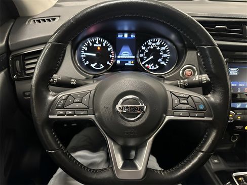 Used 2022 Nissan Rogue Sport SL image 14