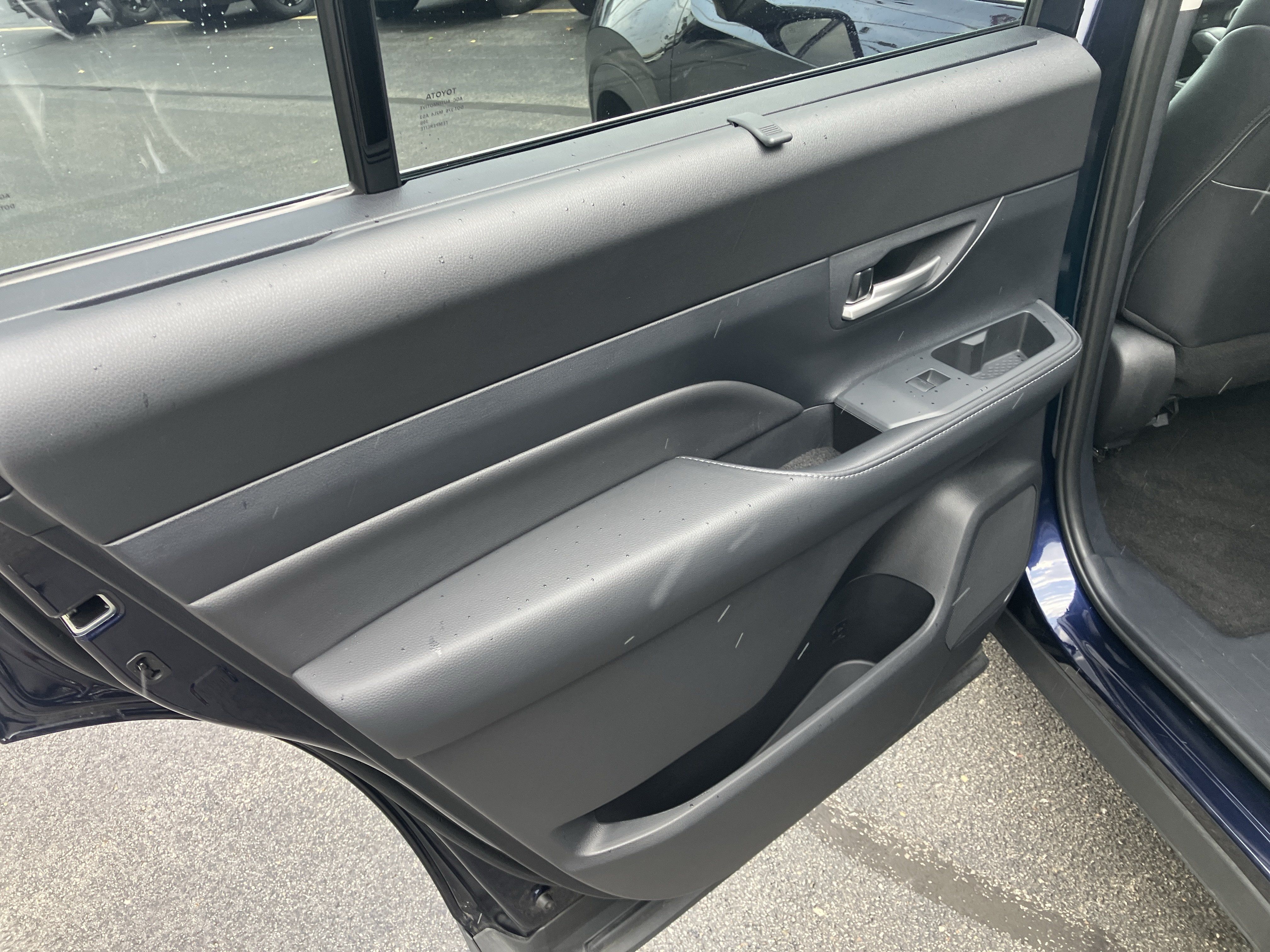 Used 2025 Toyota Grand Highlander AWD Hybrid image 15
