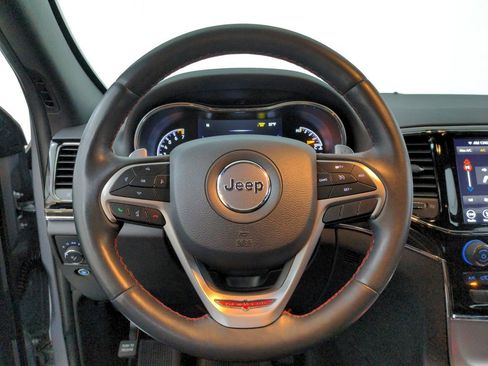 Used 2019 Jeep Grand Cherokee Trailhawk AWD/4WD image 20