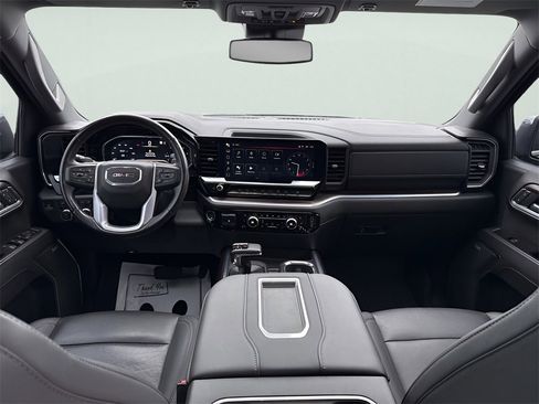 Used 2022 GMC Sierra 1500 SLT w/ SLT Convenience Package image 12