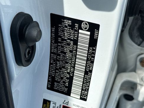 Used 2016 Toyota Camry SE FWD image 31