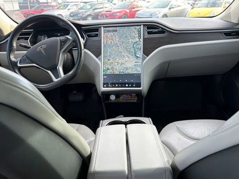 Used 2014 Tesla Model S 60 image 10