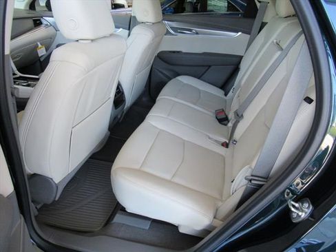 New 2026 Cadillac XT5 Premium Luxury w/ Driver Assist Package image 30