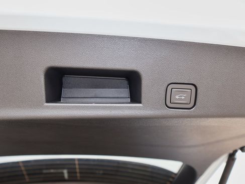 New 2026 GMC Acadia Elevation w/ LPO, Floor Liner Package image 7