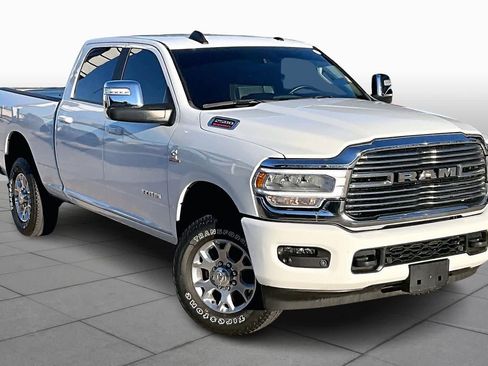 Used 2024 RAM 2500 Laramie w/ Safety Group image 3
