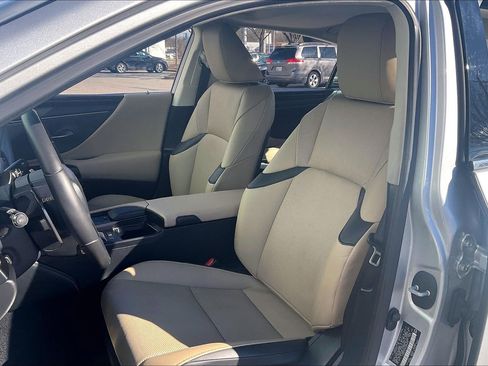 Used 2019 Lexus ES 350 image 30