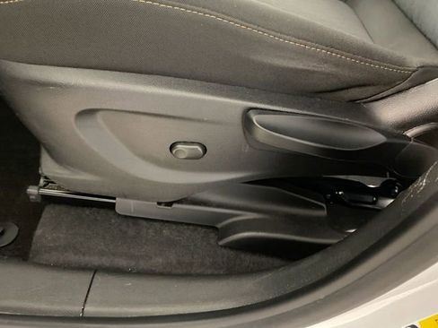 Used 2019 Chevrolet Trax LS FWD image 25