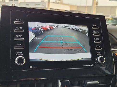 Used 2024 Toyota Camry LE image 10