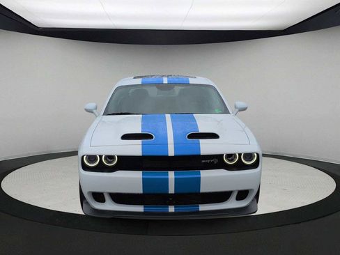 Used 2023 Dodge Challenger SRT Hellcat w/ Driver Convenience Group image 3