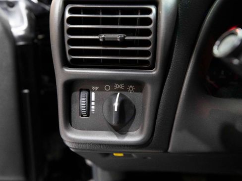 Used 2002 Chevrolet Camaro Z28 w/ Preferred Equipment Group 2 image 42