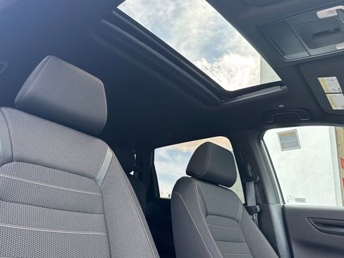 Used 2025 Honda CR-V Sport image 16