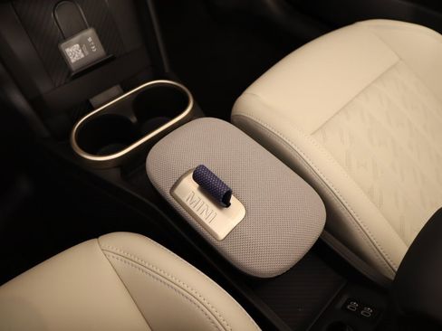 New 2026 MINI Cooper S image 9