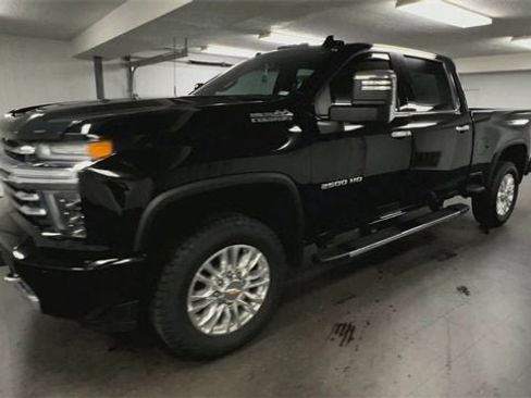 Used 2022 Chevrolet Silverado 2500 High Country image 4
