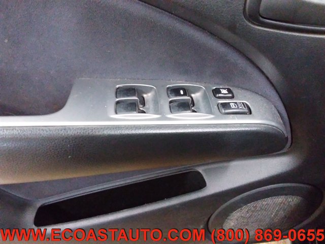 Used 2005 Mitsubishi Outlander LS AWD/4WD image 19