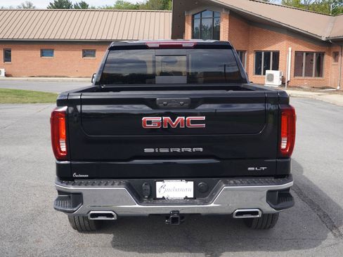 New 2026 GMC Sierra 1500 SLT w/ SLT Premium Package image 4