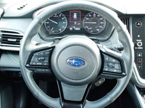 Used 2025 Subaru Outback Onyx Edition AWD/4WD image 20