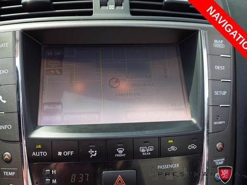Used 2014 Lexus IS 250C w/ Navigation System Package RWD image 8