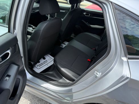 Used 2024 Honda Civic Sport image 11