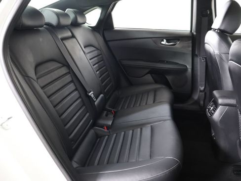 Used 2024 Kia Forte GT-Line w/ GT-Line Premium Package FWD image 37