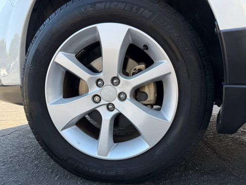 Used 2014 Subaru Outback 2.5i Premium AWD/4WD image 46