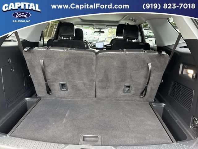 Certified 2022 Ford Explorer XLT w/ Equipment Group 202A AWD/4WD image 16