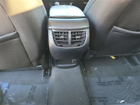 Used 2020 Chevrolet Malibu LT image 17