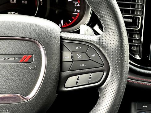 Used 2025 Dodge Durango GT RWD image 22