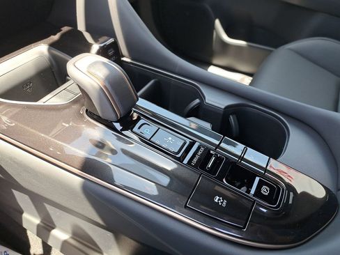 New 2026 Toyota Crown XLE image 27