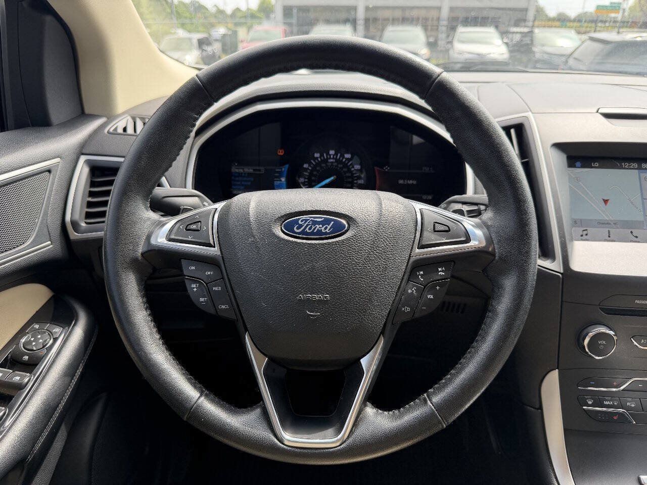 Used 2017 Ford Edge SEL w/ Equipment Group 201A FWD image 19
