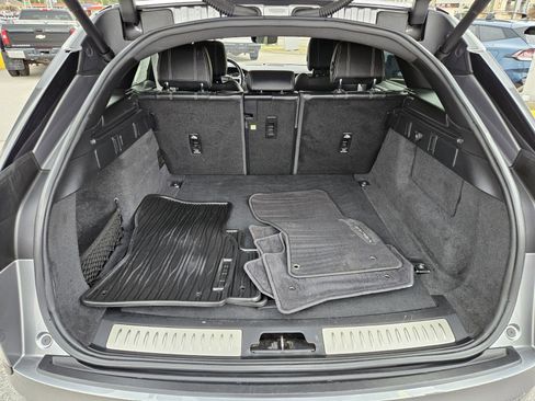 Used 2021 Land Rover Range Rover Velar S image 18