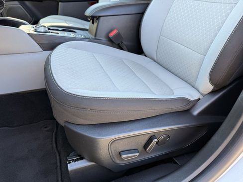 Used 2024 Ford Escape Active image 26