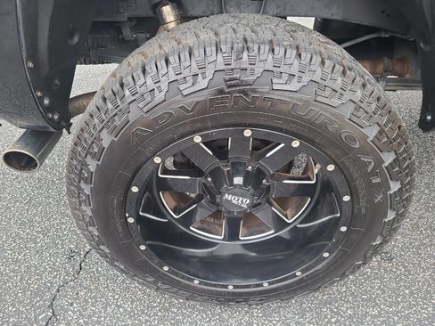 Used 2014 Toyota Tundra Limited image 10