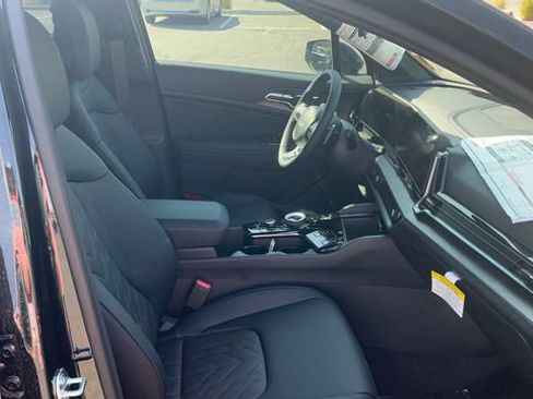 Used 2025 Kia Sportage X-Line image 39