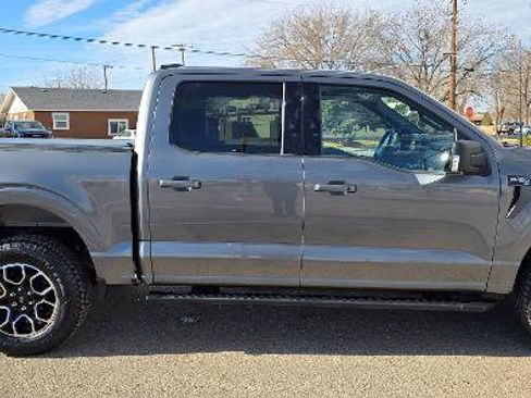 Certified 2022 Ford F150 XLT w/ Equipment Group 302A High image 5