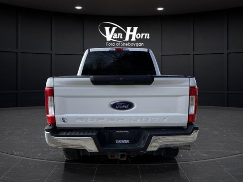 Used 2018 Ford F250 XLT image 12