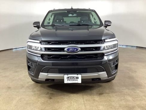 Used 2022 Ford Expedition XLT AWD/4WD image 3
