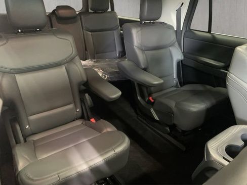 New 2026 Ford Expedition Max Active AWD/4WD image 21