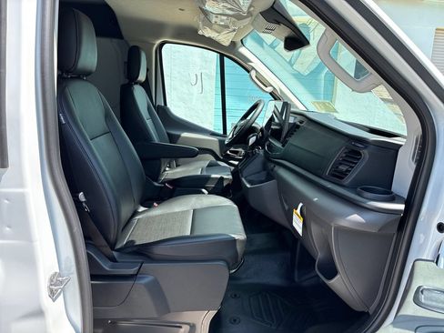 New 2026 Ford Transit 150 Low Roof RWD image 5