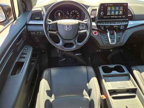 Certified 2025 Honda Odyssey Sport-L image 15