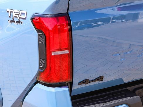Certified 2026 Toyota Tacoma TRD Sport AWD/4WD image 10