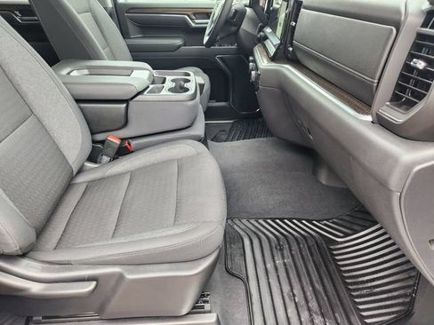Certified 2026 Chevrolet Silverado 1500 LT AWD/4WD image 14