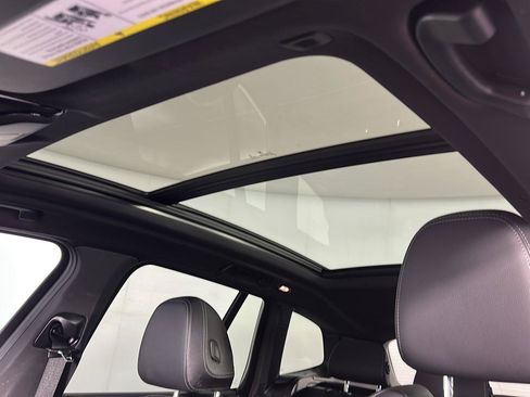 Used 2023 BMW X3 xDrive30i w/ Premium Package AWD/4WD image 23