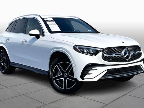 Certified 2025 Mercedes-Benz GLC 350e GLC 350e image 3