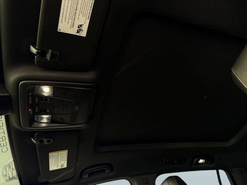 Certified 2023 Cadillac XT6 Premium Luxury image 13