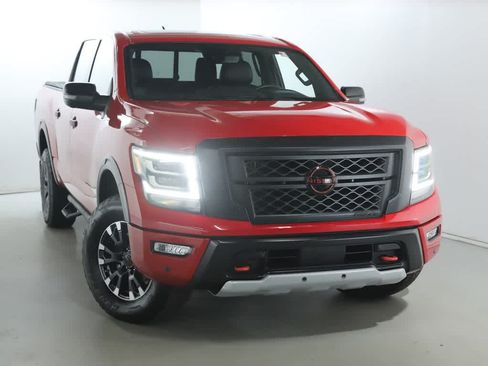 Used 2023 Nissan Titan PRO-4X w/ Pro-4x Convenience Package AWD/4WD image 1