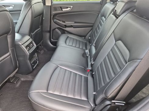 Used 2024 Ford Edge SEL w/ Convenience Package AWD/4WD image 19