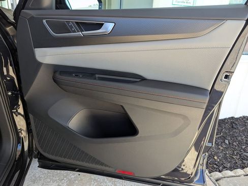 New 2026 Volkswagen Atlas Peak Edition image 38