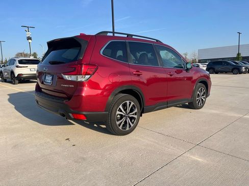 Used 2019 Subaru Forester Limited w/ Popular Package #3 image 10